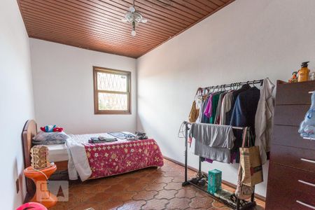 Casa para alugar com 170m², 3 quartos e 2 vagasQuarto 2
