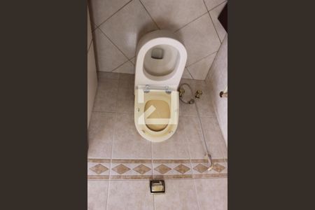 Casa à venda com 500m², 4 quartos e 2 vagasBanheiro