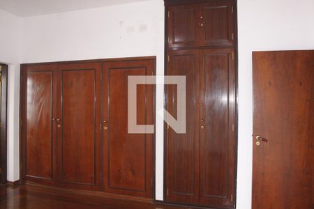 Casa à venda com 500m², 4 quartos e 2 vagasQuarto 4