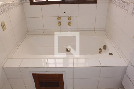 Casa à venda com 500m², 4 quartos e 2 vagasBanheiro