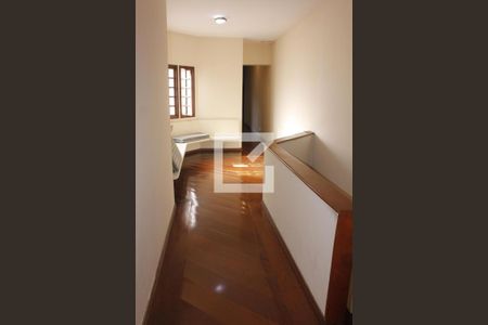 Casa à venda com 500m², 4 quartos e 2 vagasDetalhe