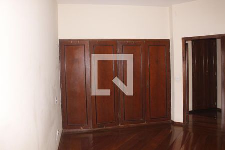 Casa à venda com 500m², 4 quartos e 2 vagasQuarto 3