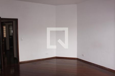 Casa à venda com 500m², 4 quartos e 2 vagasQuarto 4