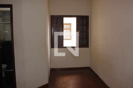 Casa à venda com 500m², 4 quartos e 2 vagasQuarto 3