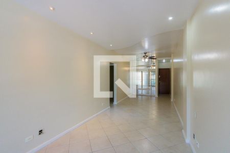 Apartamento para alugar com 120m², 3 quartos e 2 vagasSala