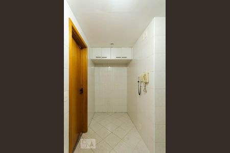 Apartamento à venda com 145m², 3 quartos e 3 vagas Apartamento à venda com 145m², 3 quartos e 3 vagasCozinha