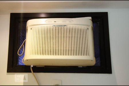 Apartamento à venda com 145m², 3 quartos e 3 vagas Apartamento à venda com 145m², 3 quartos e 3 vagasDetalhe ar condicionado da suite