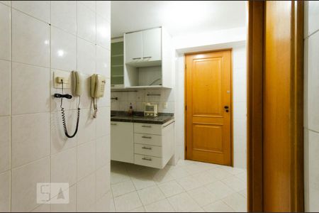 Apartamento à venda com 145m², 3 quartos e 3 vagas Apartamento à venda com 145m², 3 quartos e 3 vagasCozinha