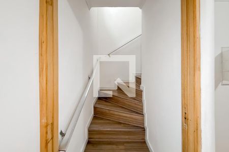 Escada de casa à venda com 4 quartos, 260m² em Ipiranga, São Paulo