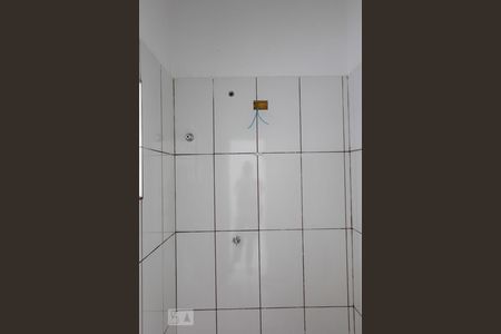 Banheiro de kitnet/studio para alugar com 1 quarto, 22m² em Butantã, São Paulo