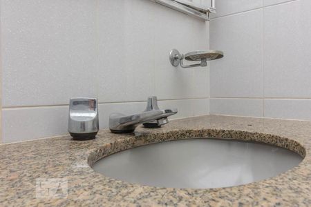 Casa à venda com 340m², 3 quartos e 2 vagasBanheiro