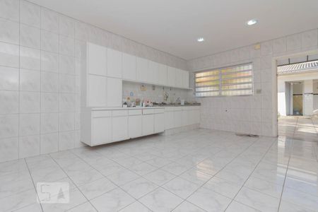 Casa à venda com 340m², 3 quartos e 2 vagasCozinha