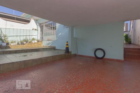 Garagem de casa para alugar com 3 quartos, 340m² em Vila Brasilina, São Paulo