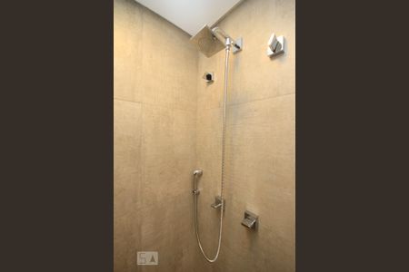 Banheiro de apartamento para alugar com 1 quarto, 41m² em Santa Efigênia, São Paulo