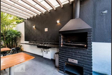 Apartamento para alugar com 34m², 1 quarto e 1 vagaÁrea Externa - Churrasqueira