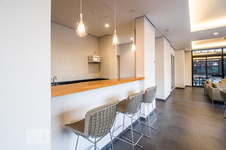 Apartamento para alugar com 34m², 1 quarto e 1 vagaÁrea Externa - Salão de Festas