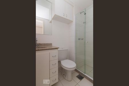 Banheiro social de apartamento para alugar com 2 quartos, 70m² em Cachambi, Rio de Janeiro