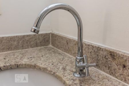 Banheiro social de apartamento para alugar com 2 quartos, 70m² em Cachambi, Rio de Janeiro