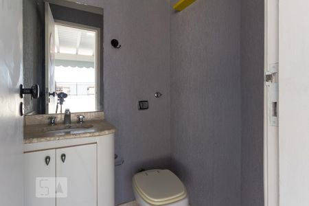 Apartamento à venda com 250m², 4 quartos e 3 vagas Apartamento à venda com 250m², 4 quartos e 3 vagasChurrasqueira