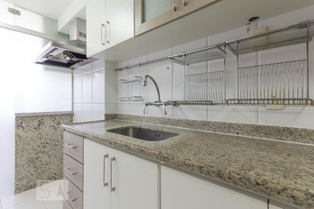 Apartamento à venda com 250m², 4 quartos e 3 vagas Apartamento à venda com 250m², 4 quartos e 3 vagasCozinha