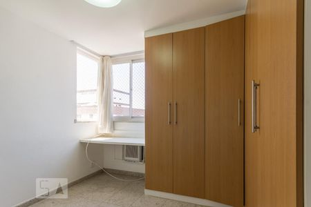 Apartamento à venda com 250m², 4 quartos e 3 vagas Apartamento à venda com 250m², 4 quartos e 3 vagasQuarto 3