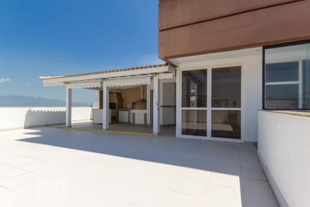 Apartamento à venda com 250m², 4 quartos e 3 vagas Apartamento à venda com 250m², 4 quartos e 3 vagasCobertura