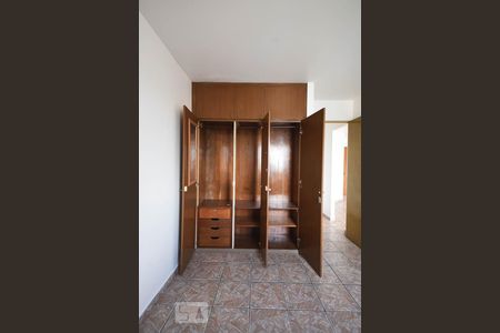 Armário do quarto 1 de apartamento à venda com 1 quarto, 48m² em Vila Suzana, São Paulo