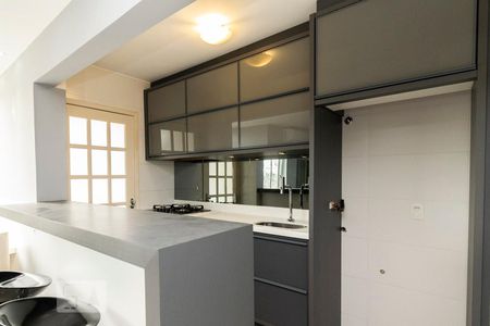 Apartamento à venda com 70m², 2 quartos e 1 vaga Apartamento à venda com 70m², 2 quartos e 1 vagaCozinha