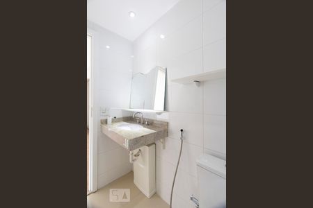 Banheiro social de apartamento à venda com 1 quarto, 53m² em Jardim Brasil (zona Sul), São Paulo