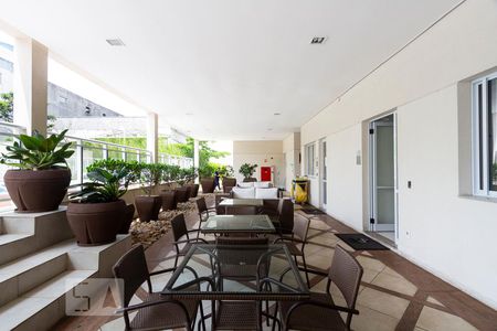 Apartamento à venda com 53m², 1 quarto e 1 vagaÁrea externa