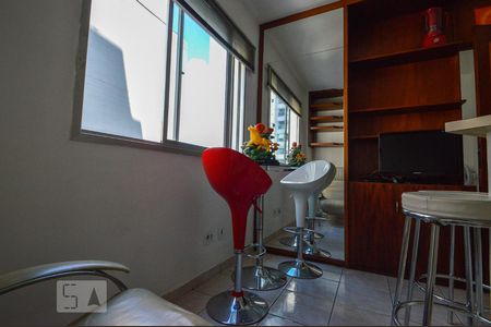 Apartamento para alugar com 25m², 1 quarto e 1 vagaSala