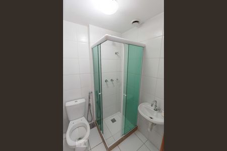 Banheiro social de apartamento para alugar com 2 quartos, 70m² em Recreio dos Bandeirantes, Rio de Janeiro