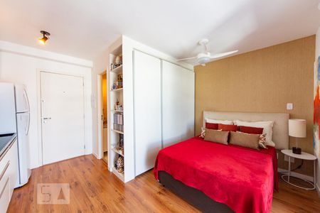 Quarto de kitnet/studio para alugar com 1 quarto, 27m² em Jardim Paulista, São Paulo