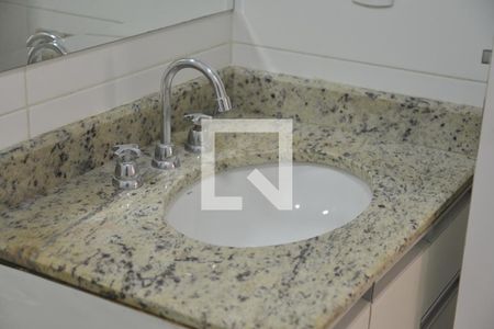 Apartamento à venda com 57m², 2 quartos e 2 vagasBanheiro Social