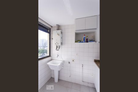 Apartamento à venda com 95m², 3 quartos e 1 vagaÁrea de serviço