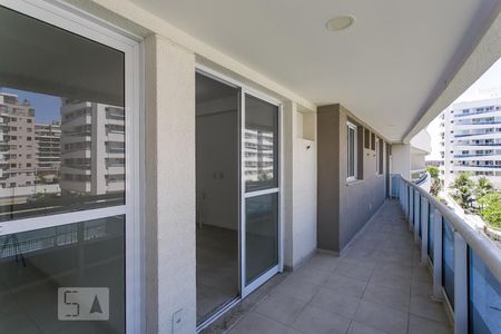 Apartamento à venda com 91m², 3 quartos e 2 vagasVaranda