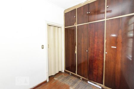 Casa à venda com 300m², 3 quartos e 6 vagas Casa à venda com 300m², 3 quartos e 6 vagasquarto 02