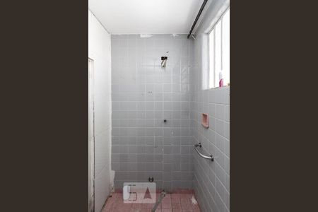 Casa à venda com 300m², 3 quartos e 6 vagas Casa à venda com 300m², 3 quartos e 6 vagasbanheiro suite