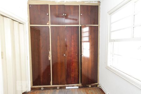 Casa à venda com 300m², 3 quartos e 6 vagas Casa à venda com 300m², 3 quartos e 6 vagasquarto 02