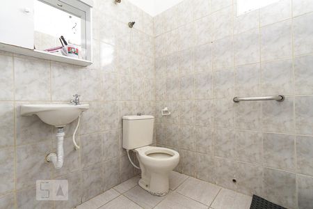 Casa à venda com 300m², 3 quartos e 6 vagas Casa à venda com 300m², 3 quartos e 6 vagasbanheiro 02