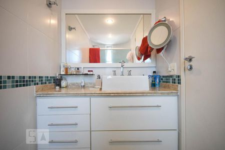 Apartamento para alugar com 160m², 3 quartos e 2 vagasBanheiro suíte 2