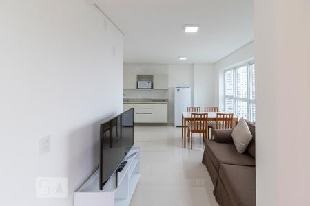Sala de kitnet/studio para alugar com 1 quarto, 56m² em Brooklin Paulista, São Paulo