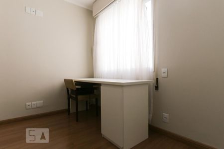 Quarto 01 de apartamento à venda com 4 quartos, 150m² em Cerqueira César, São Paulo