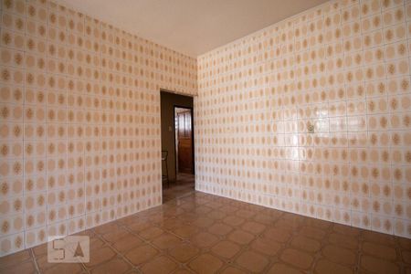 Casa à venda com 150m², 2 quartos e sem vaga Casa à venda com 150m², 2 quartos e sem vagaCozinha