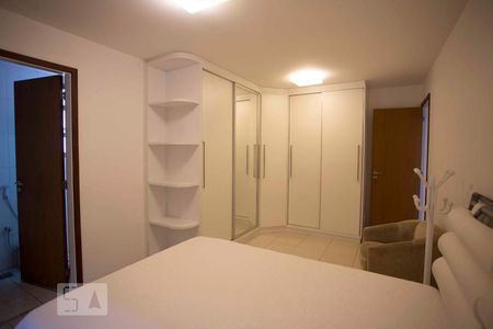 Apartamento à venda com 270m², 4 quartos e 3 vagassuíte 2