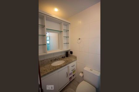 Apartamento à venda com 270m², 4 quartos e 3 vagasbanheiro suíte 2