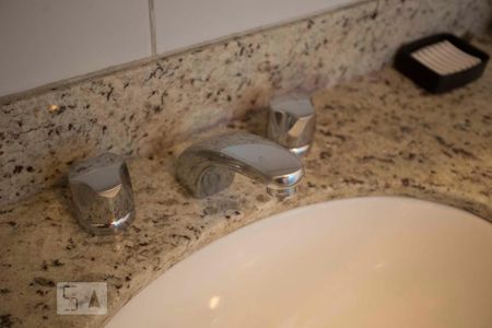 Apartamento à venda com 270m², 4 quartos e 3 vagasbanheiro suíte 2