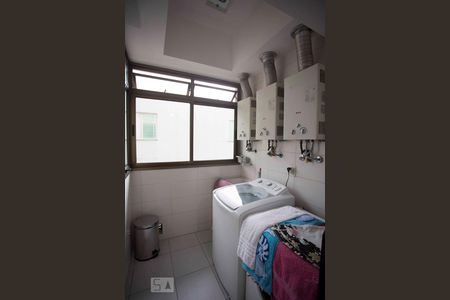 Apartamento à venda com 270m², 4 quartos e 3 vagasárea de serviço