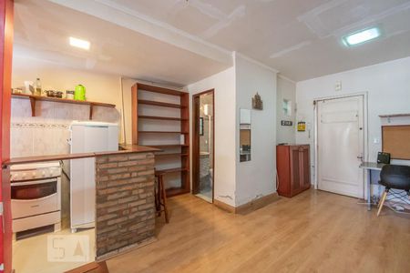 Quarto de kitnet/studio para alugar com 1 quarto, 45m² em Santa Teresa, Rio de Janeiro