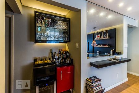 Apartamento para alugar com 70m², 2 quartos e 1 vagaSala